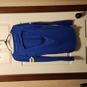 VICTORIA SECRET OPEN BACK SHIRT OVERSIZE